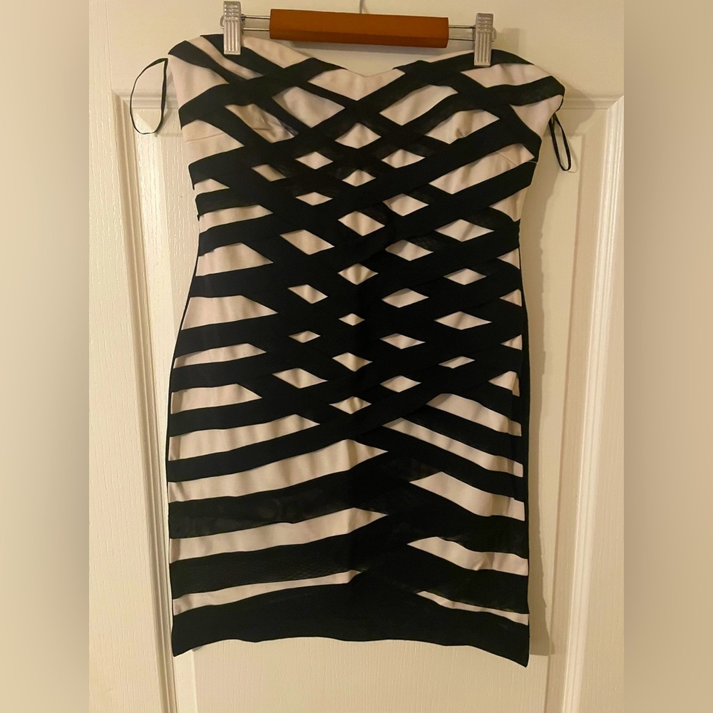 Double Zero nude / black pattern elegant tube dress